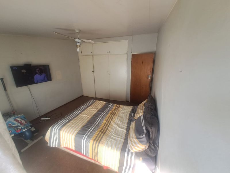 2.5 bedroom Townhouse for sale - Photo 5