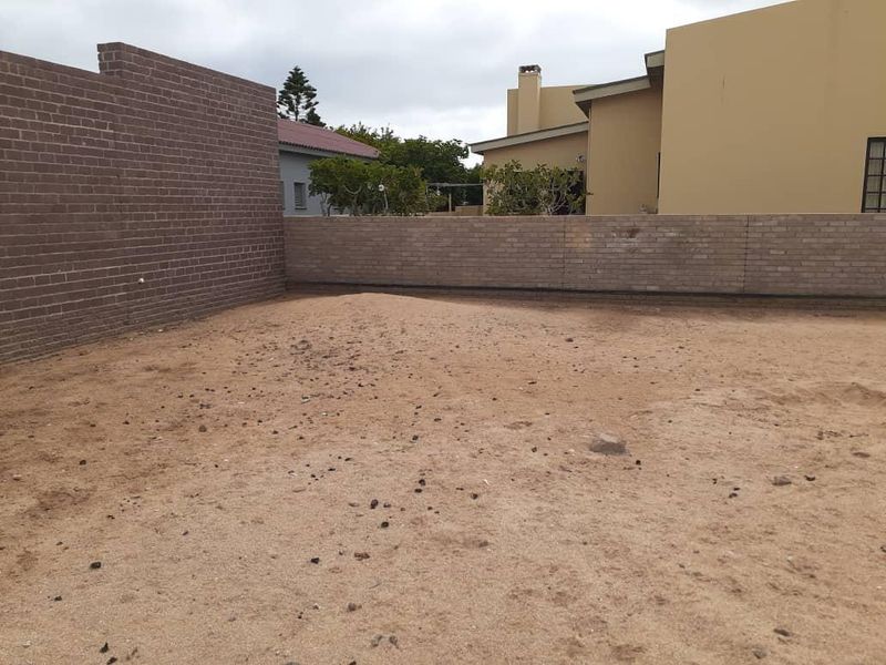 AFFORDABLE BIG ERF FOR SALE IN HENTIES BAY - Photo 3