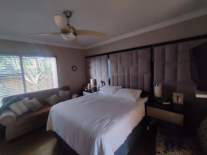 HEUWELSIG ESTATE - 3 BEDROOMS - 2 BATHROOMS - 2 GARAGES - Photo 10