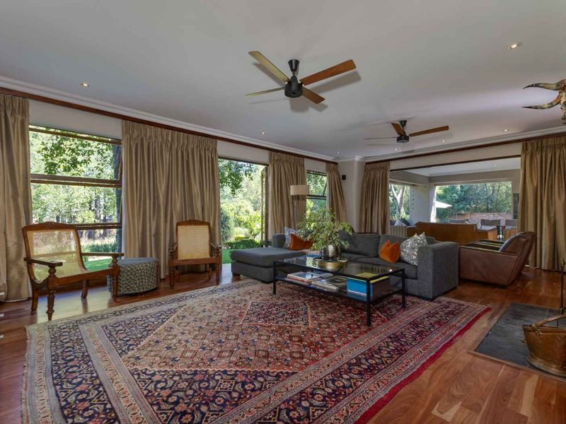 PRESTIGIOUS, HIGH-END TROPHY RESIDENCE IN A SERENE AND PEACEFUL LOCATION - Photo 6