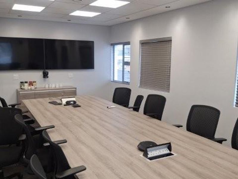 A GRADE OFFICES TO LET - BEST LOCATION - WINDHOEK CENTRAL - Photo 3