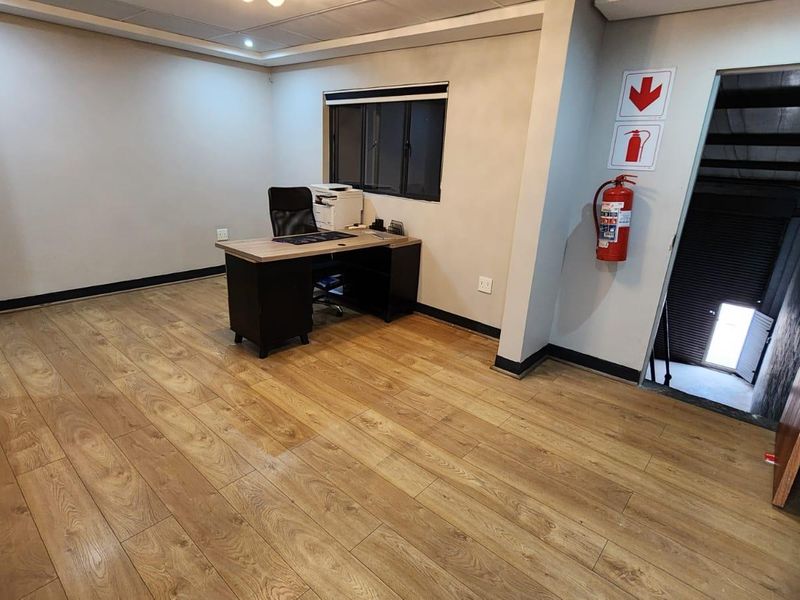 193m2 Mini Factory For Sale in New Germany - Photo 2