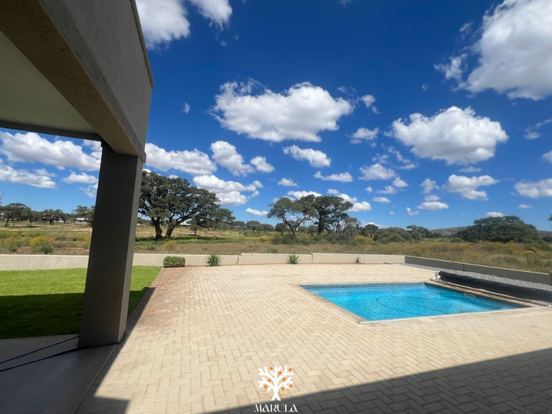 Family Home For Sale | Omeya Golf Estate | N$6 200 000 - Photo 9