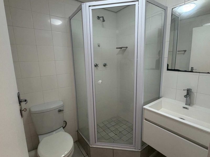 Furnished Two-Bedroom Unit to Rent Close to Stellenbosch University - Photo 8