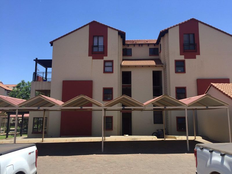 BACHELOR APARTMENT in Oukraal estate for Sale (Investors Only) - Photo 4