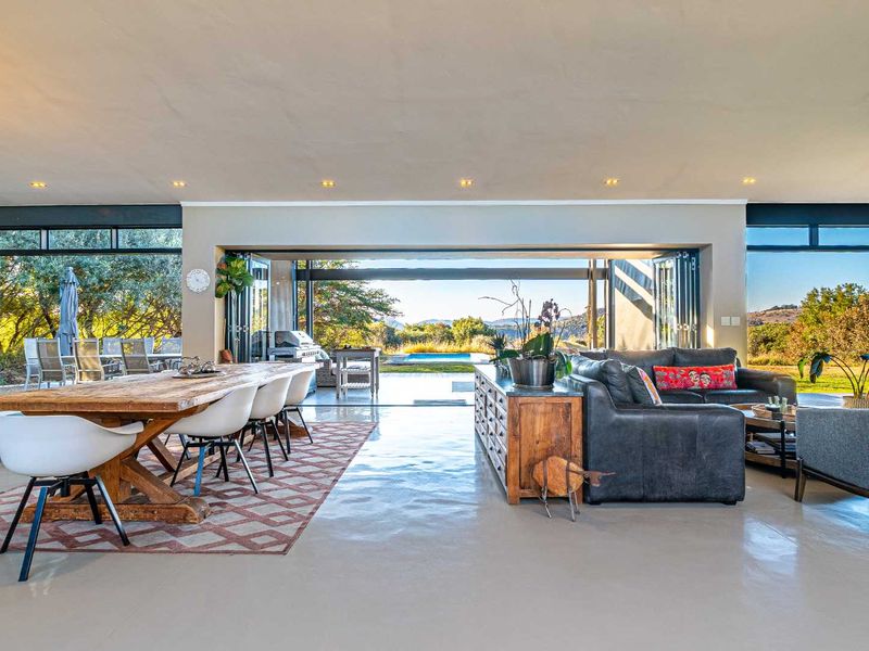 Family Retreat in Monaghan Farms - Photo 6