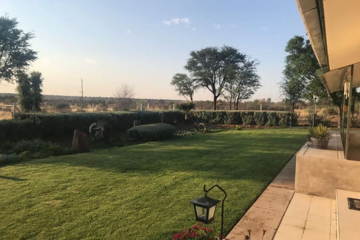 FOR SALE - CATTLE & GAME FARM IN THE  GOBABIS AREA - Photo 4