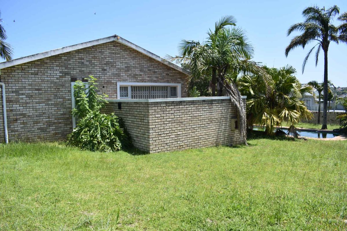 Exclusive home in upmarket area! Serrious seller!!! - Photo 3
