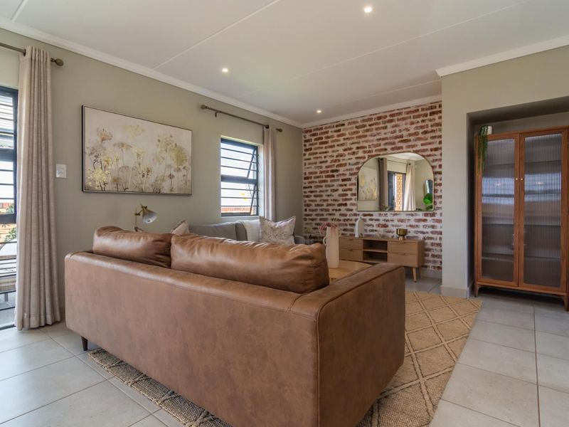 Stunning 127m2 3-Bedroom Home in Lion Pride Lifestyle Estate - Photo 7