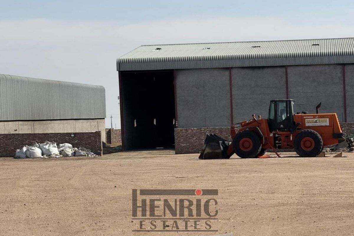 All the Warehouse space you need - In Arandis - Photo 3