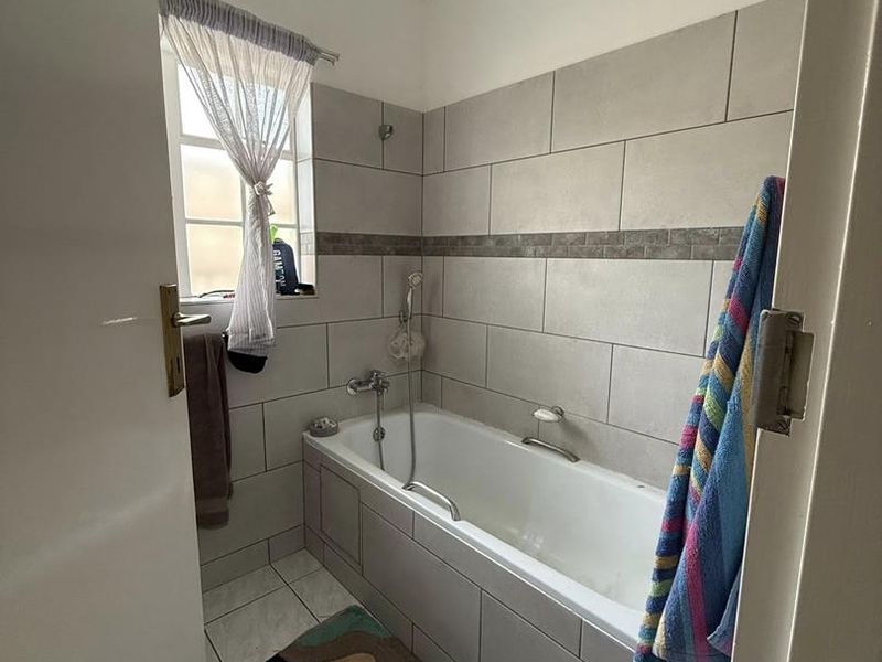 Pioneerspark- For Sale-N$1 925 000 - Photo 5