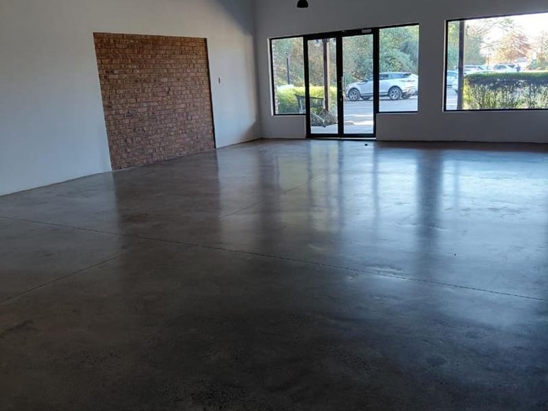 SPACE TO LET AT ST JOHNS VILLAGE LIFESTYLE CENTRE - Photo 3