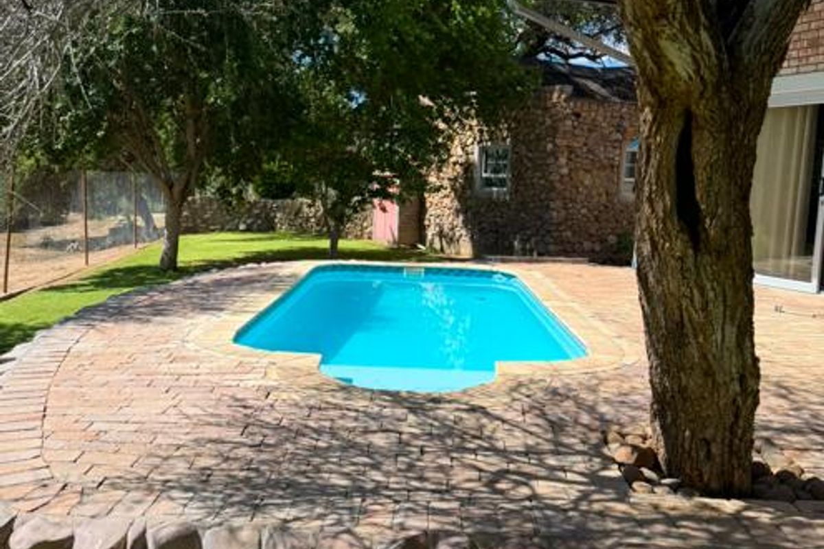 FOR SALE- FARM IN OMARURU, NAMIBIA - Photo 2