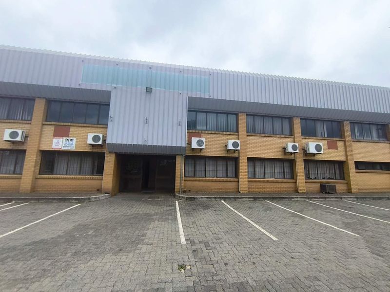 1,345m2 Industrial Space to Rent – Booysens - Photo 3