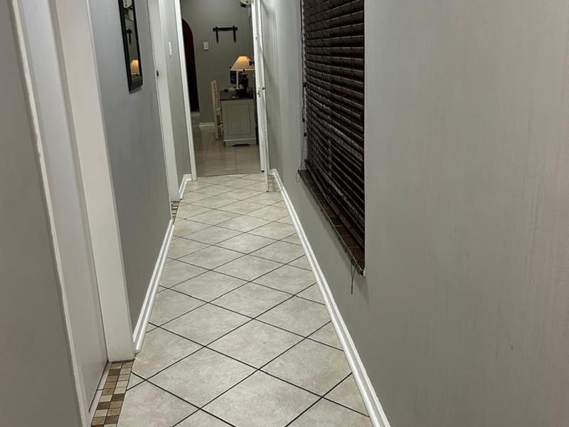 Impressive 4 Bedroom home for sale - Photo 10