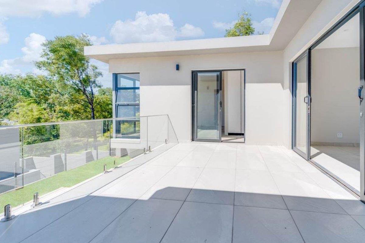 A Unique Opportunity to Shape Your Own Statement of Modern Luxury in Bryanston East - Photo 4