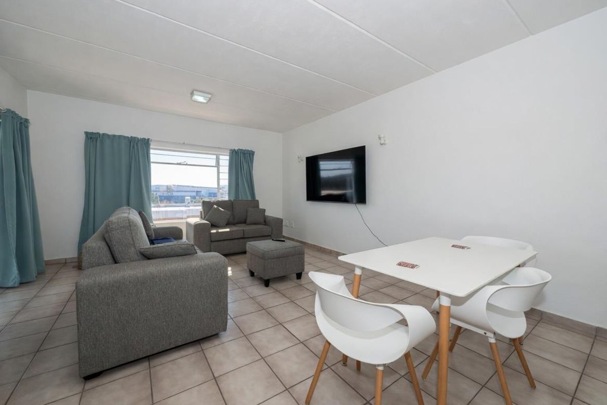 GORGEOUS VIEWS AT LESVOS WITH THIS 3 BEDROOM SPACIOUS AND PRIVATE APARTMENT - Photo 4