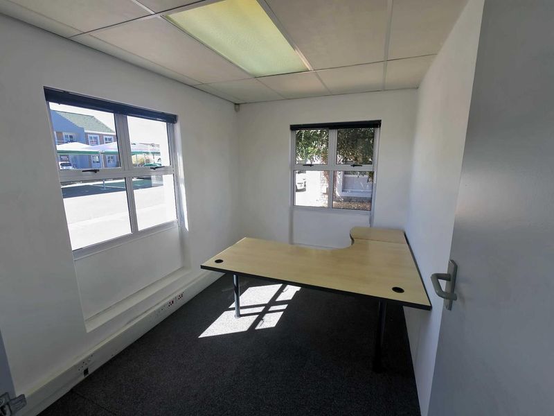 GROUND FLOOR OFFICE | FOR LEASE - Photo 5