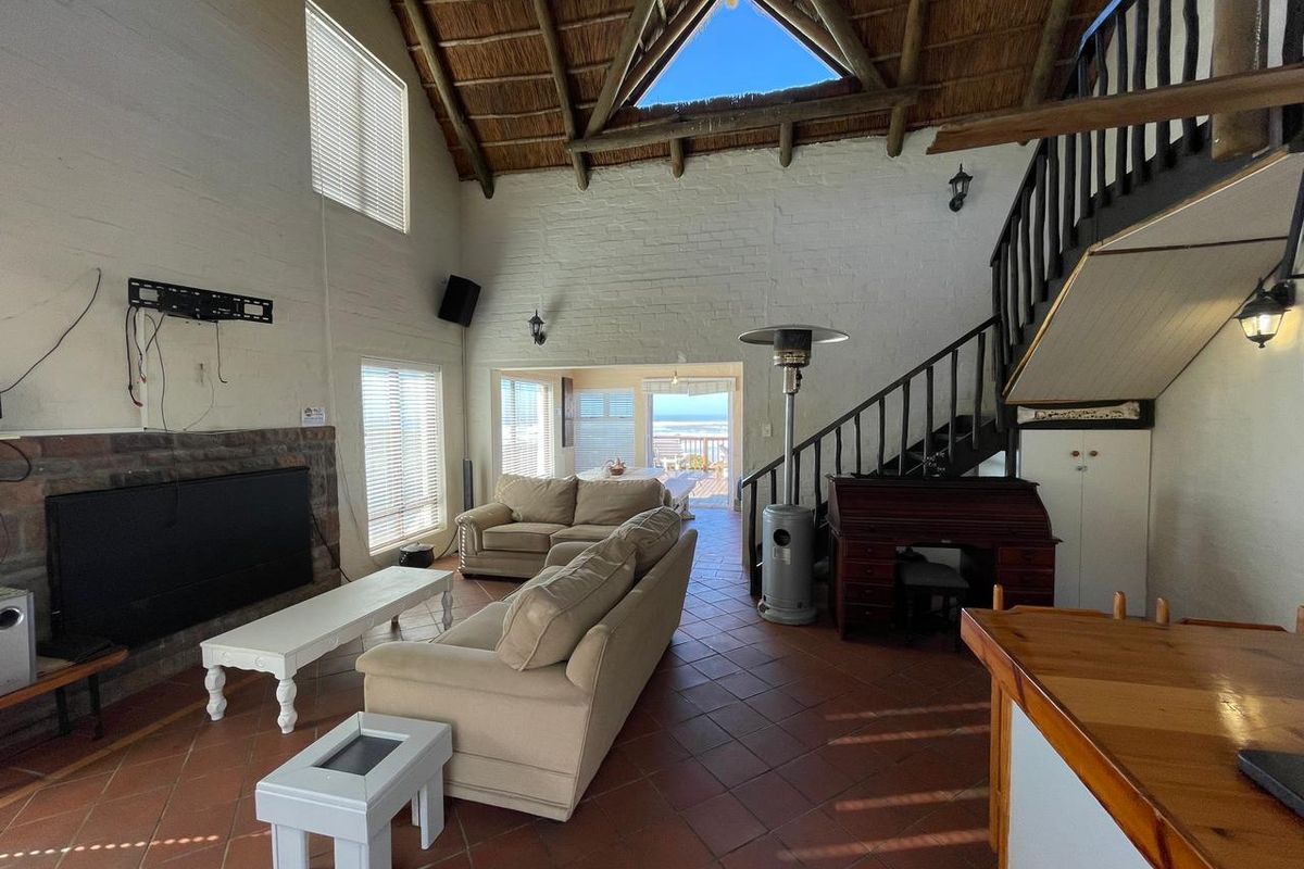 Exclusive Gourits Holiday Home for Sale in Grootrug Estate in Gouritsmond Rural - Photo 4