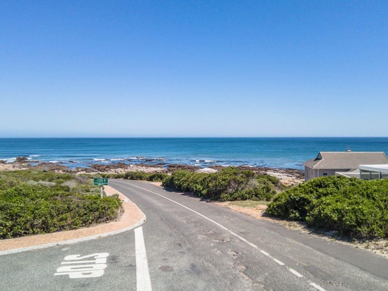 Doubling Up in De Kelders - Photo 2