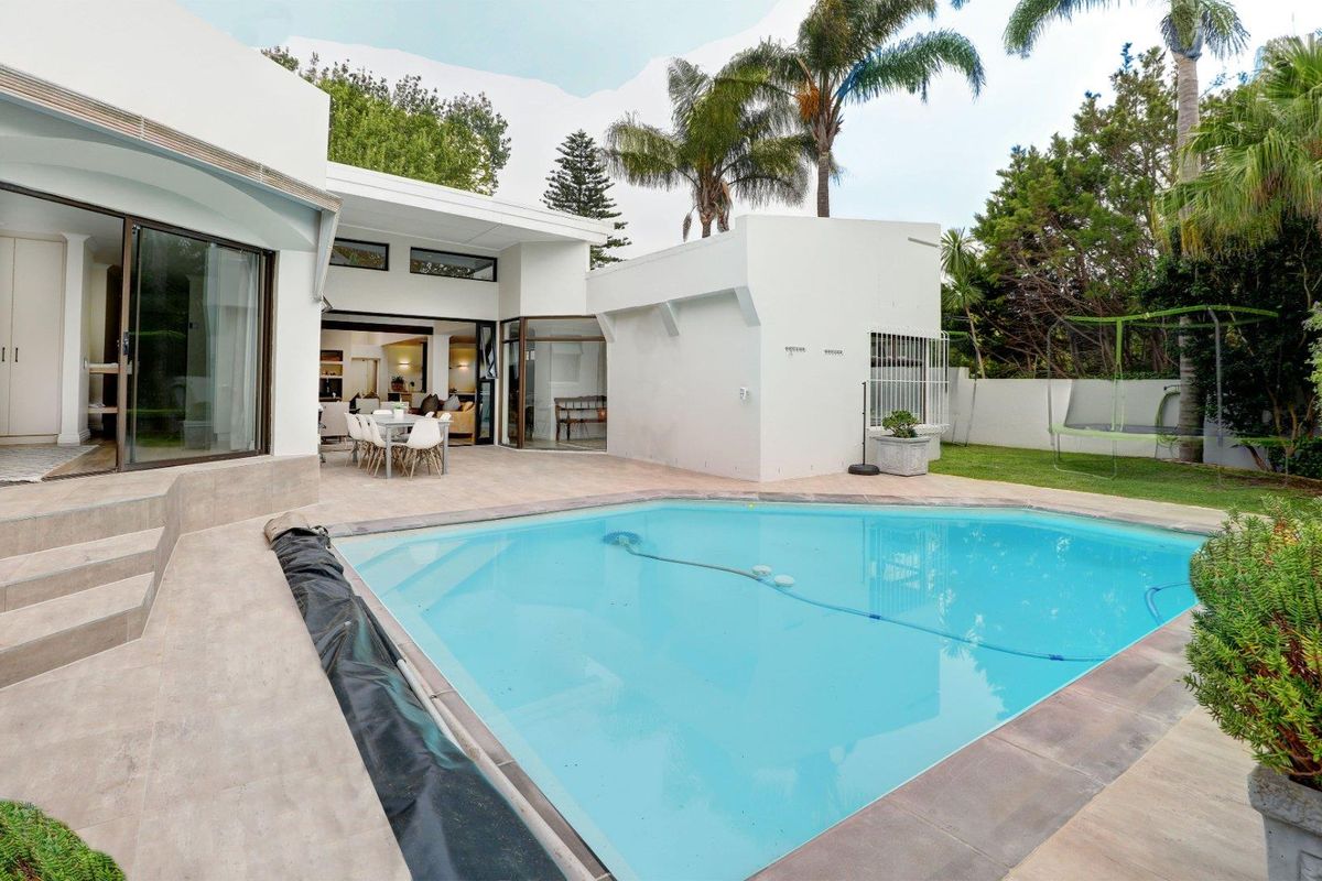 Bright, airy, and thoughtfully modernized with a creative touch. - Photo 2