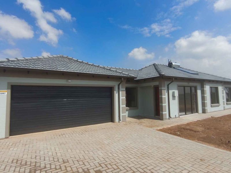 OWN YOUR BRAND NEW FULL TITLE HOME FROM AS LITTLE AS R7 500PM - Photo 4