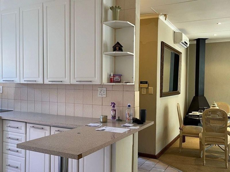 Townhouse For Sale in Mayberry Park, Alberton - Photo 5