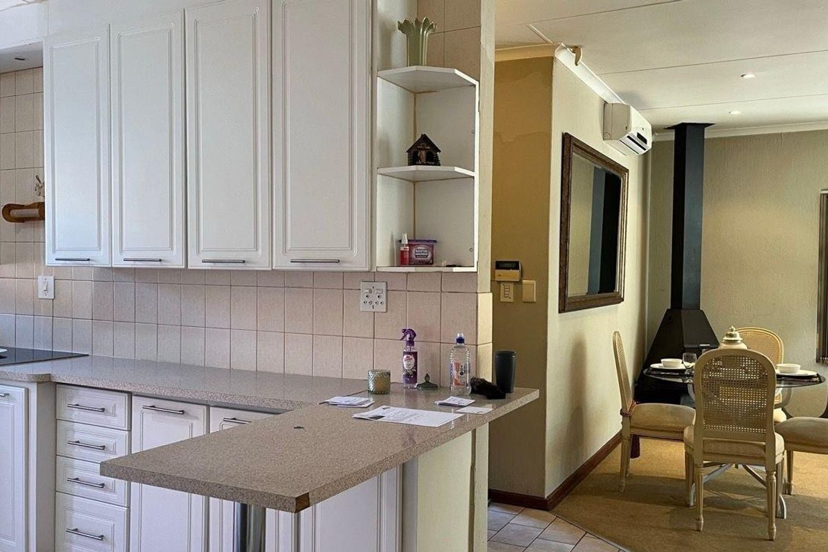 Townhouse For Sale in Mayberry Park, Alberton - Photo 5