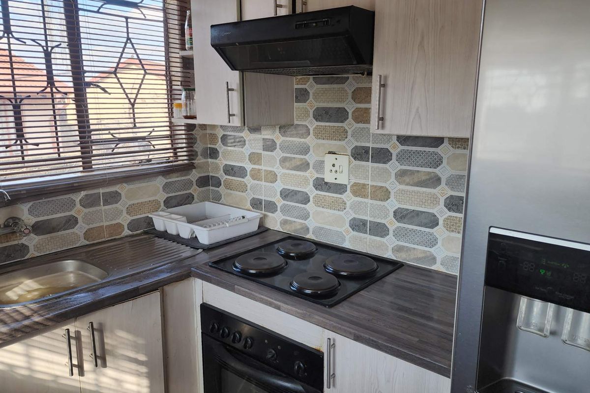 Your Perfect Starter Home Awaits - Photo 2