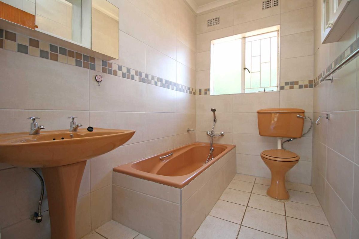 Secure, Stylish & Spacious – Your Ideal Standalone Home Awaits! - Photo 3