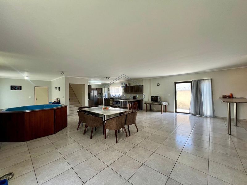 Spacious modern family home in Meersig - Photo 5