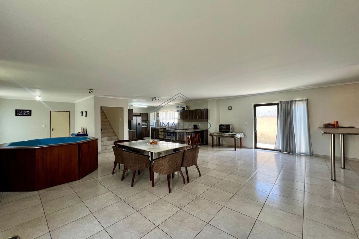 Spacious modern family home in Meersig - Photo 5