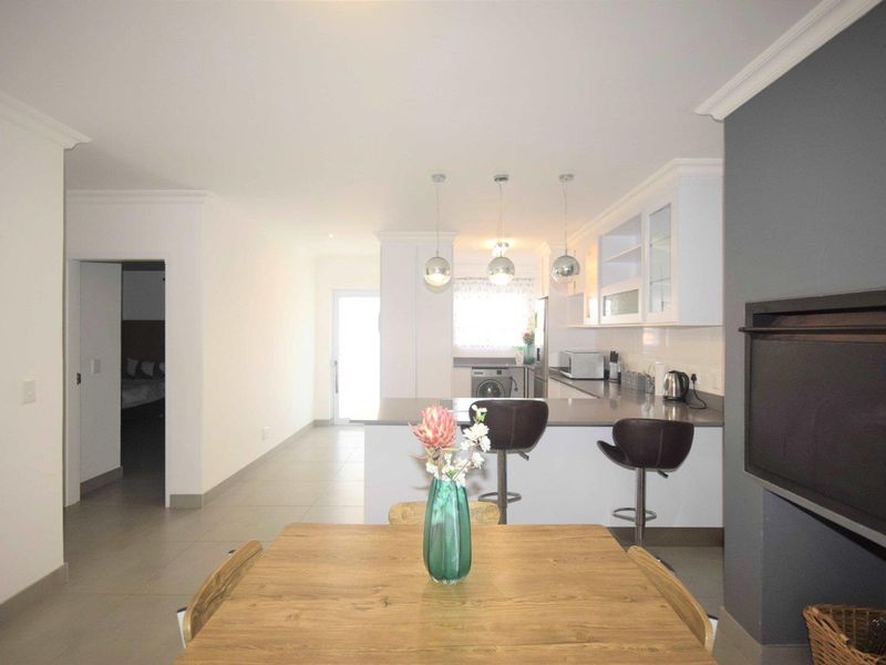 Townhouse for sale - Dolphin Beach - Photo 4