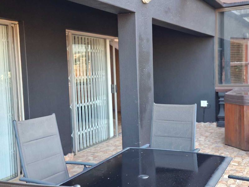 House in Bassonia has lots to offer !! - Photo 9