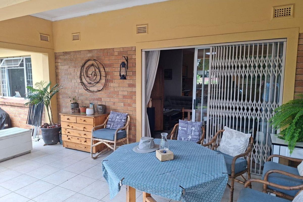 3 Bedroom Family Home with Flatlet in Drakensview, Estcourt - Photo 4