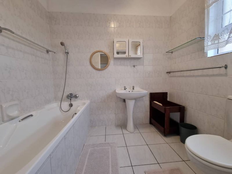 Swakopmund - House Available for Rent - N$ 30 000 Furnished (1 February 2026). - Photo 7