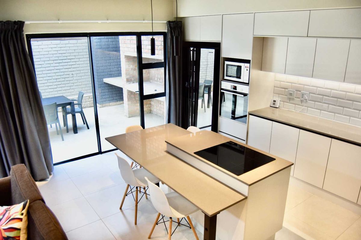 Fully Furnished Townhouse for Sale – Kramersdorf, Swakopmund - Photo 2