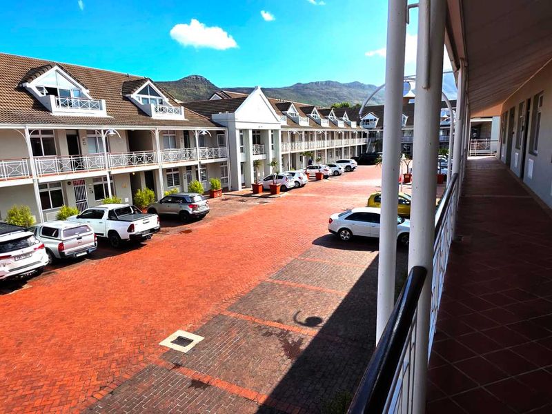 First Floor Office in Westlake - Photo 9