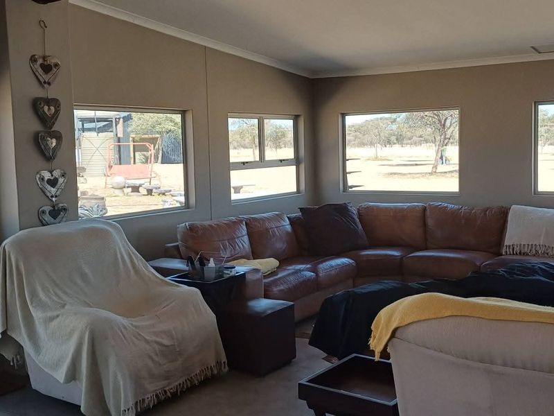 En route to Gross Barmen — this peaceful gem offers flat, grass-covered land and benefits from good rainy seasons 🌾 - Photo 3