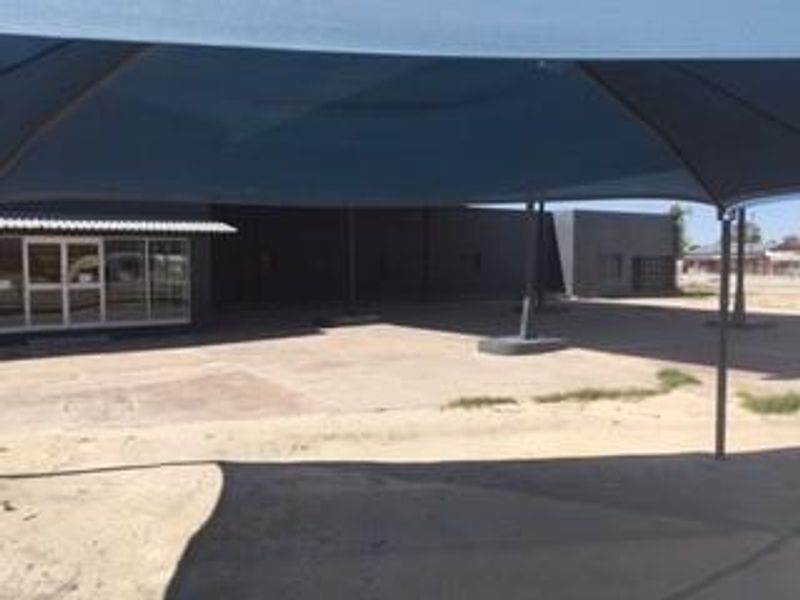 Showroom/Workshop/Office/Combination Property for Sale - PRIME Corner Property - Photo 9