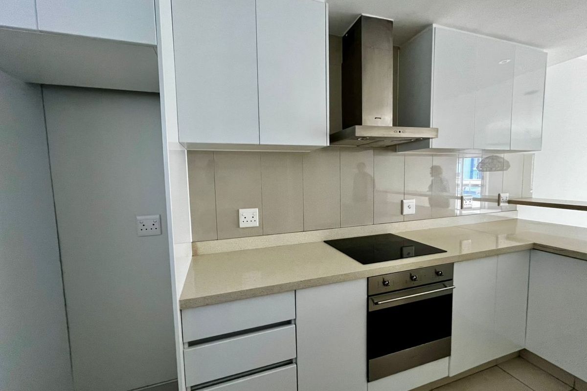 Apartment To let - Photo 2