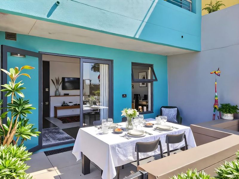 Furnished Apartment with Terrace and Table Mountain Views! - Photo 2