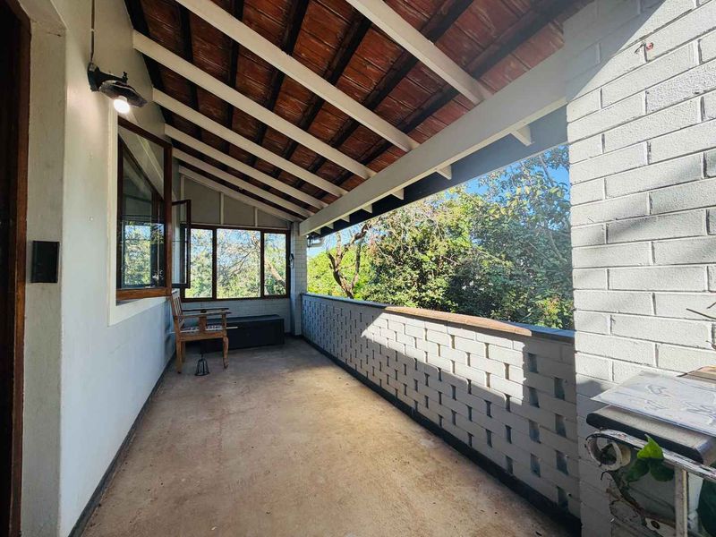 Hendra - Renovators Dream in Parkhill with endless Potential - Photo 4