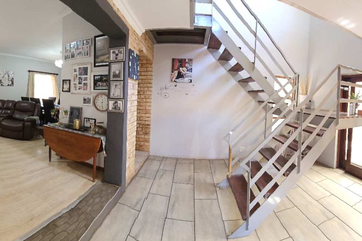 3 Bedroom Family Home in Montana Park - Photo 5