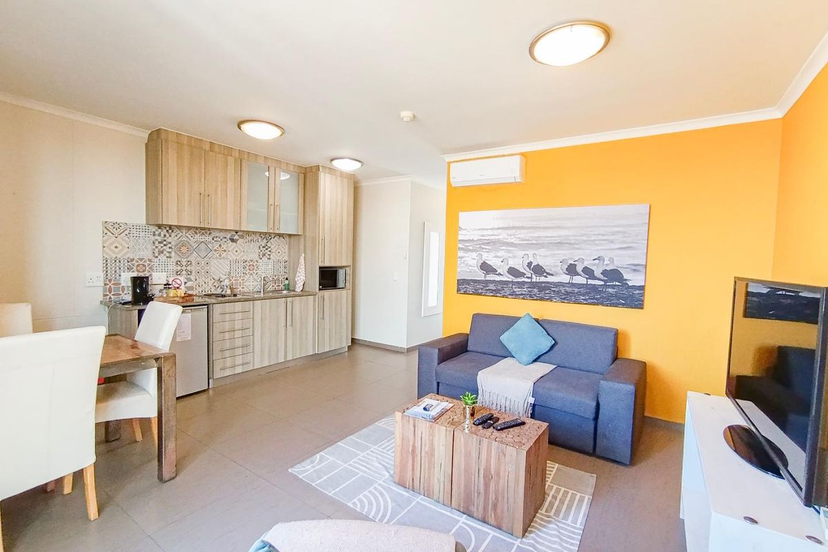 1 Bedroom Apartment, Swakopmund Central - Photo 4