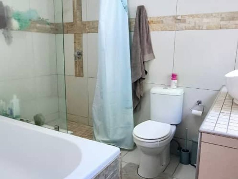 LOVELY FREESTANDING HOUSE IN KLEINE KUPPE - Photo 10