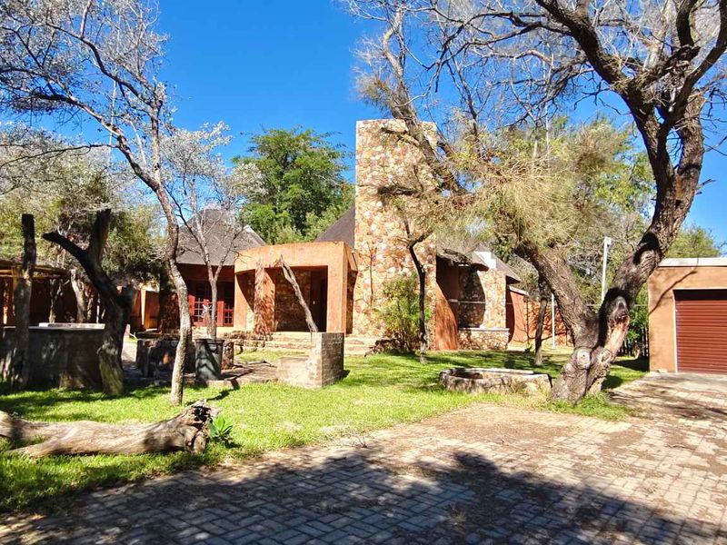 Experience a Unique African Retreat in the Heart of Leeupoort - Photo 1