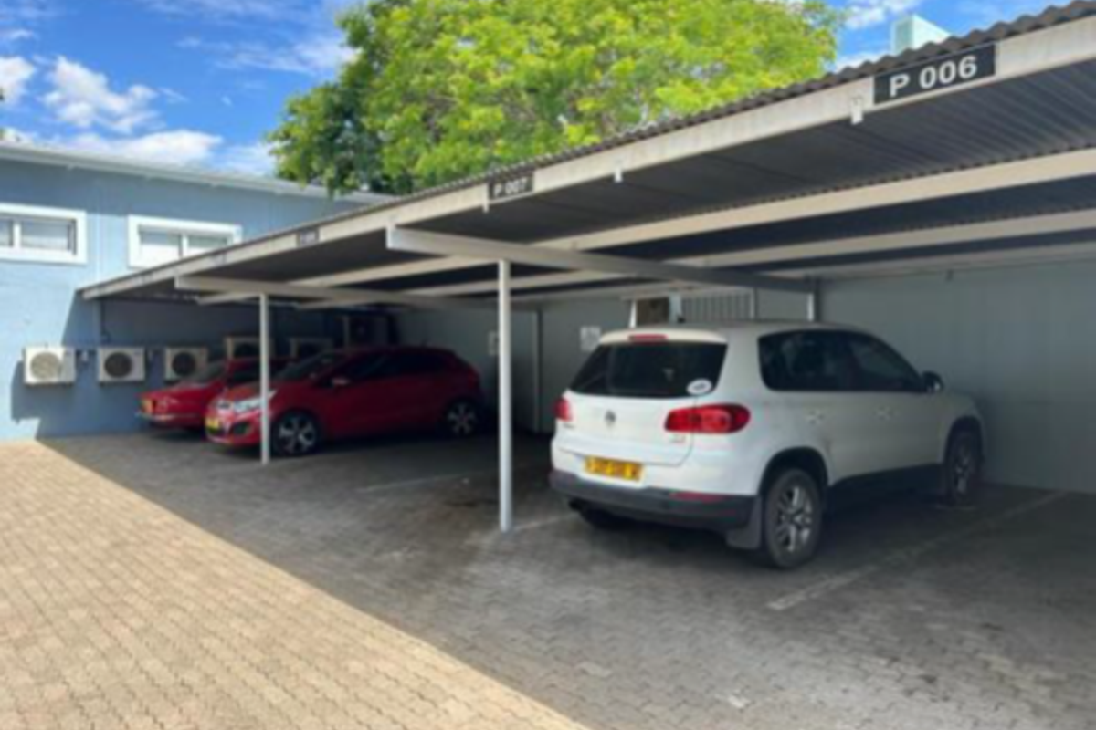 Fully rented office complex for sale - Photo 4