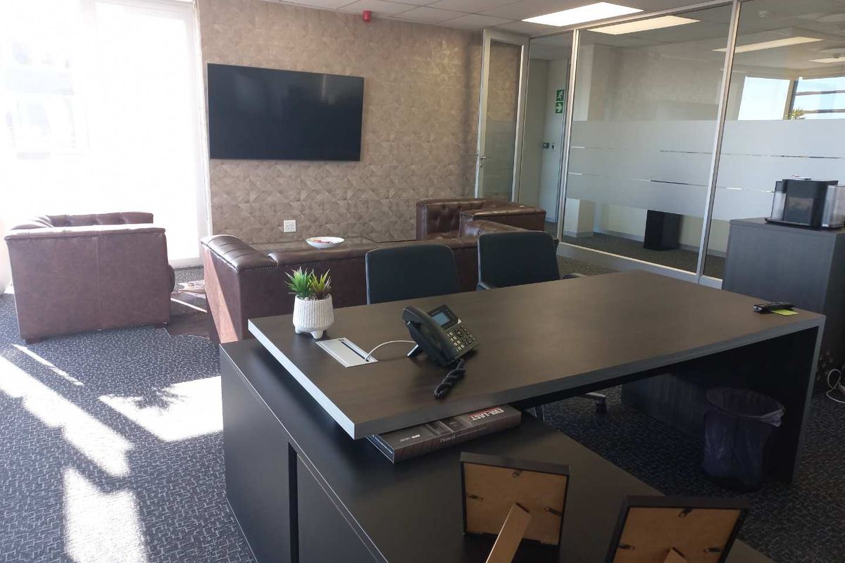 Premium Office Space Available in Upmarket Beachfront Office Park - Photo 4