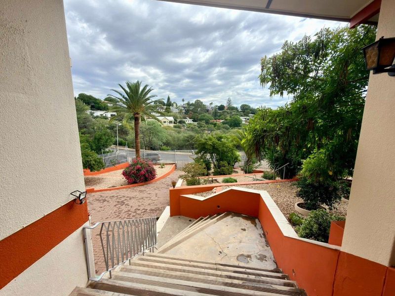 3 Bedroom House TO LET in Luxury Hill - Photo 8